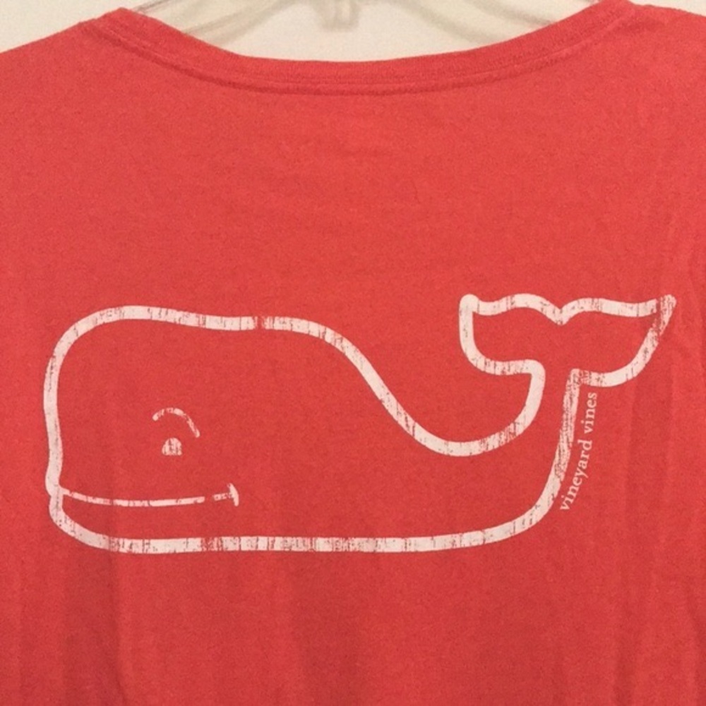 VINEYARD VINES Vintage Whale Long Sleeve Pocket Tee - Picture 8 of 9